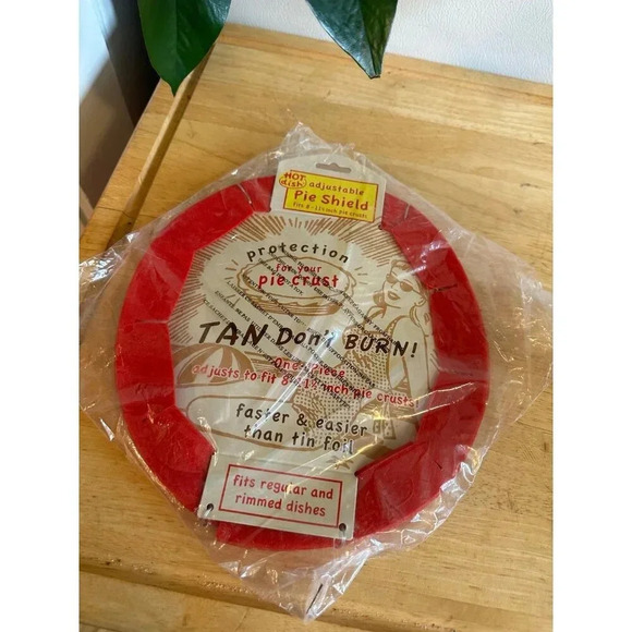 NEW Tan Don’t Burn Pie Shield - Picture 1 of 5